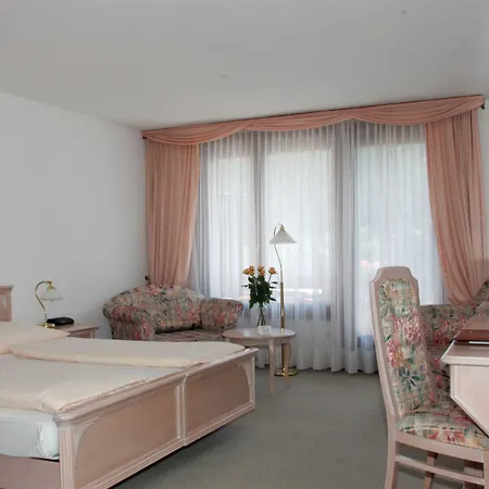 Turmhotel Victoria Hotel 4*