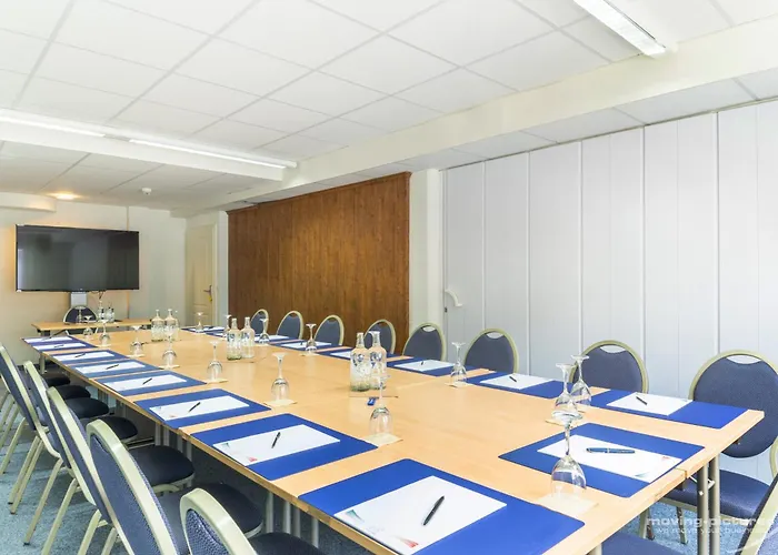 Turmhotel Victoria 4*