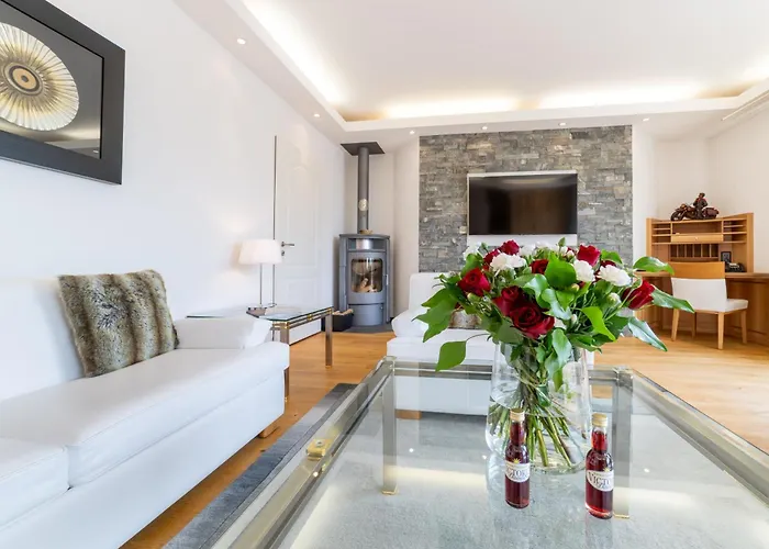 מלון Turmhotel Victoria 4*