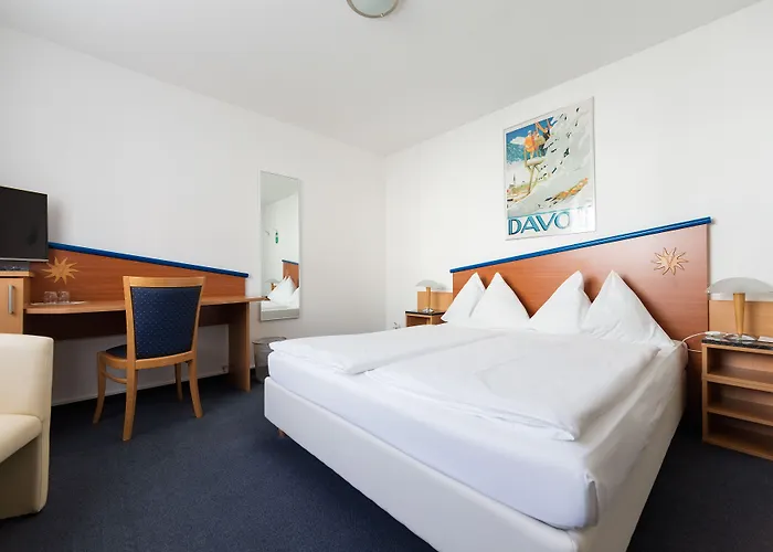 Turmhotel Victoria Hotell 4*