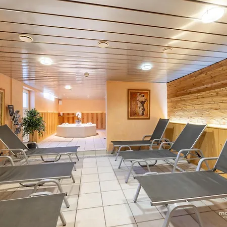 Turmhotel Victoria 4* Davos