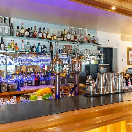 Hotel Turmhotel Victoria 4*