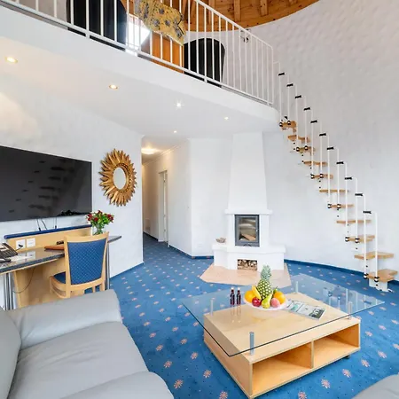 Turmhotel Victoria Hotel 4*