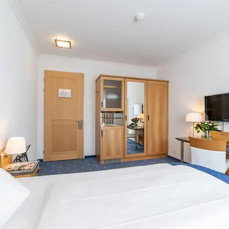 Turmhotel Victoria 4*
